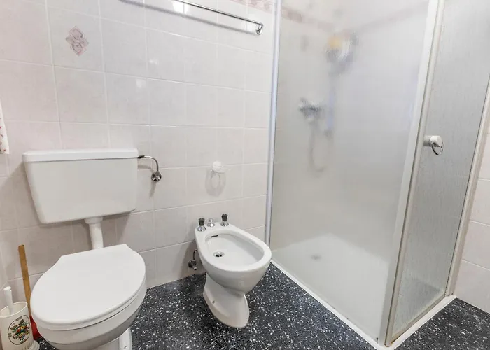 Familial Avec Vue Sur Les Alpes Et Le Lac, Sur Les Hauts De Montreux à Chalé *